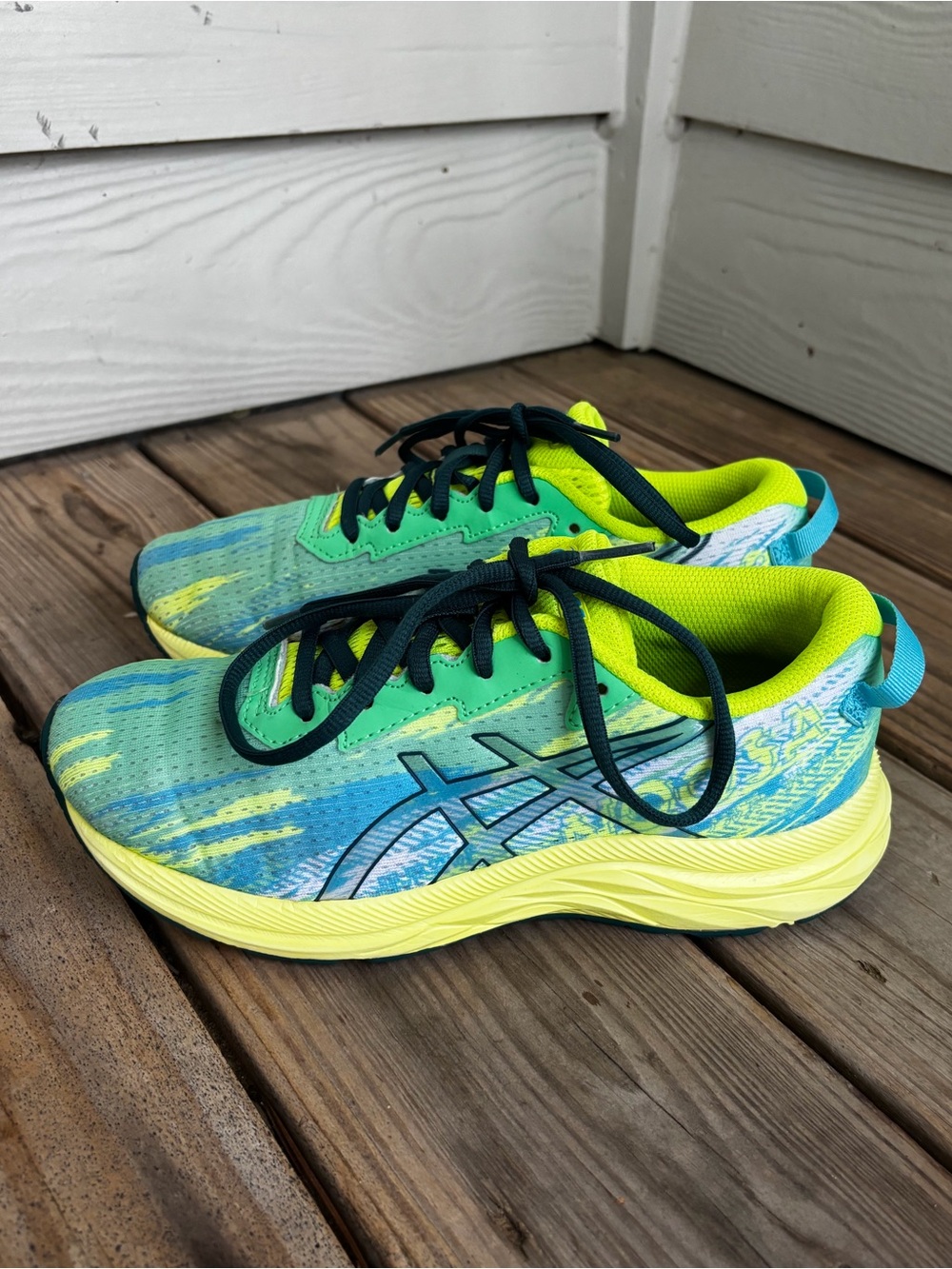 ASICS Gel-Noosa Tri 13 Women’s Size Running Shoes Green Blue Athletic Sneaker